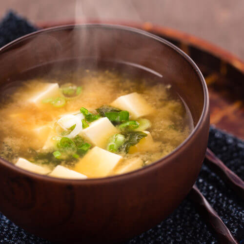 Basic-Miso-Soup_M1nuteMiso_HikariMiso-500x500