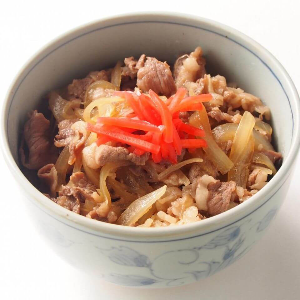 Hinode Gyudon 400ml 03