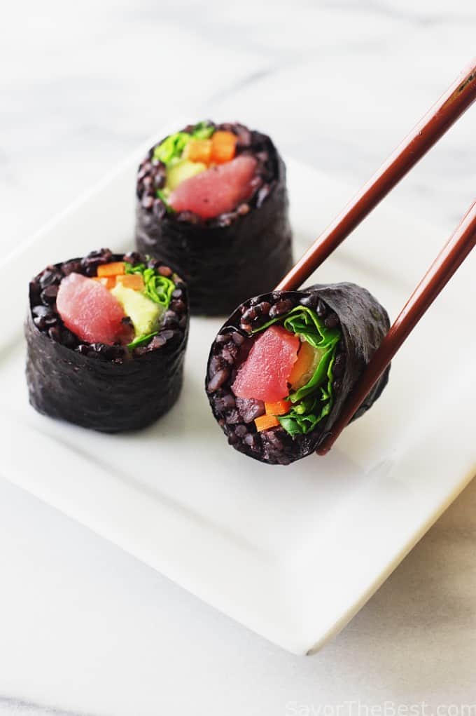 black-rice-sushi-rolls_7107